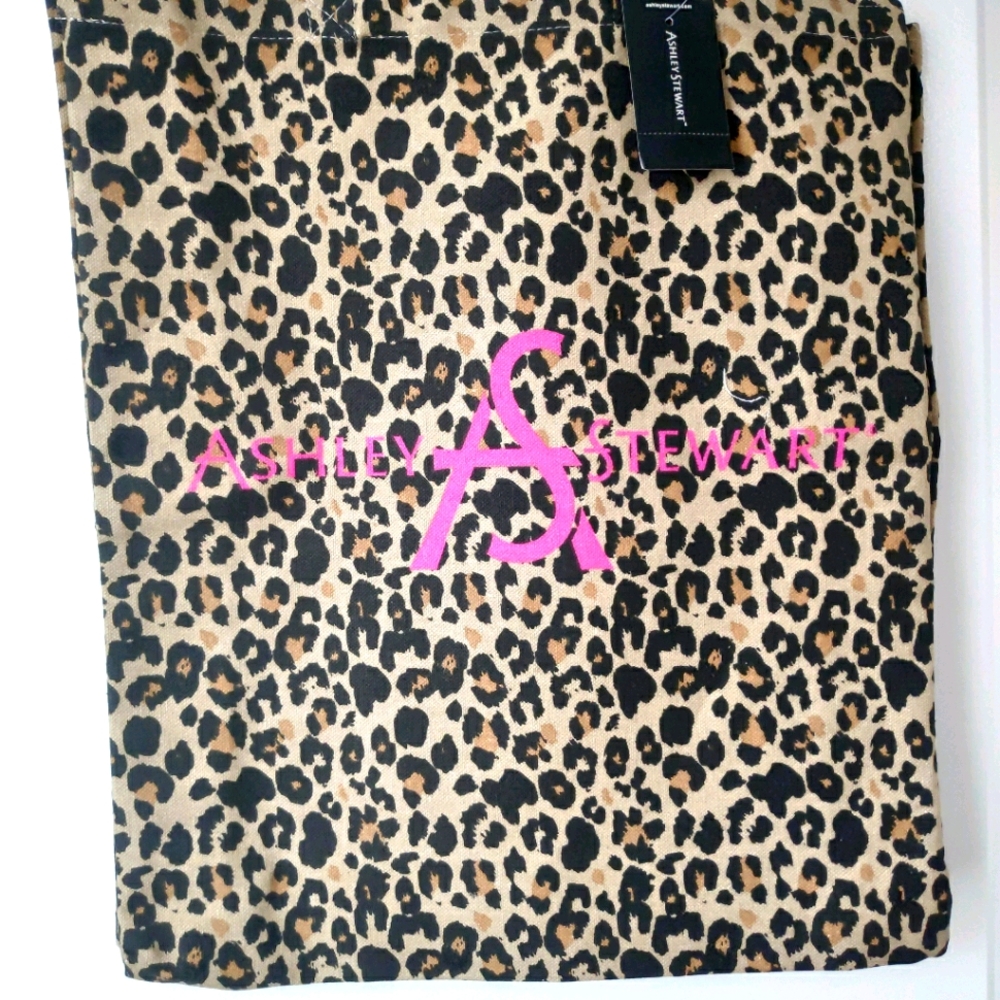 #AshleyStewart Animal Print Carry Bag